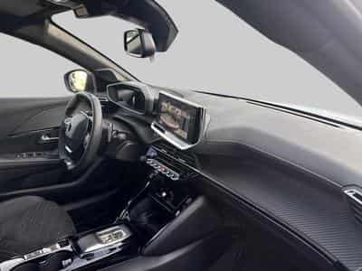 Peugeot 208 GT (2024) - Photo 9