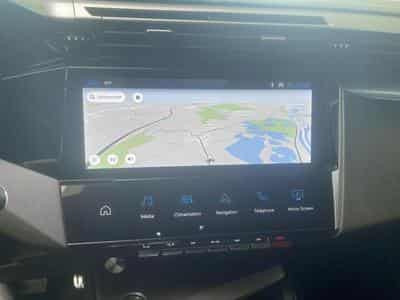 Peugeot 308 GT PlugIn 180 (2025) - Photo 8