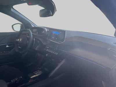 Peugeot 208 II & e- GT Line (2025) - Photo 7