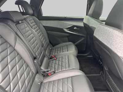 Peugeot 5008 III & e- GT (2025) - Photo 10