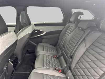 Peugeot 5008 III & e- GT (2025) - Photo 12