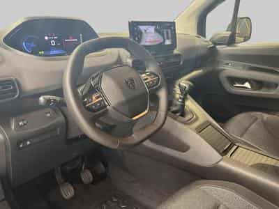 Peugeot Rifter Allure (2025) - Photo 11