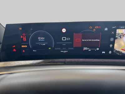 Peugeot 5008 GT Hybrid 145 e-DCS6 (2025) - Photo 15