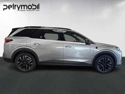 Peugeot 5008 GT Hybrid 145 e-DCS6 (2025) - Photo 8