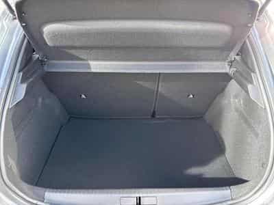 Peugeot 208 Style Hybrid 110ch e-DCS6 (2025) - Photo 13