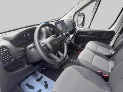 Citroen Jumper Fourgon tôlé 35 L2H2 EAT8 (2025) - Photo 11