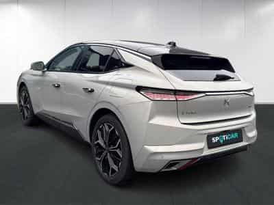 DS Automobiles DS4 Rivoli E-Tense 225 (2021) - Photo 2