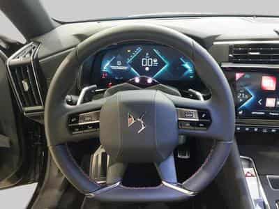 DS Automobiles DS9 E-Tense Performance Line + (2022) - Photo 14