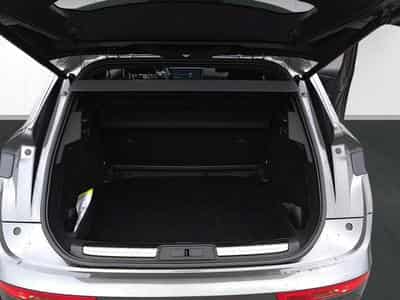 DS Automobiles DS7 E-Tense 300 Opera (2023) - Photo 13