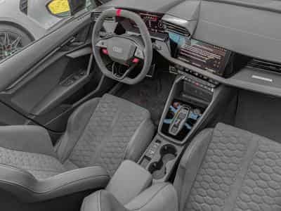 Audi RS3 Sportback 2.5 TFSI quattro/Pano/CARBON19//360°/SONOS/MATRIX (2026) - Foto 8