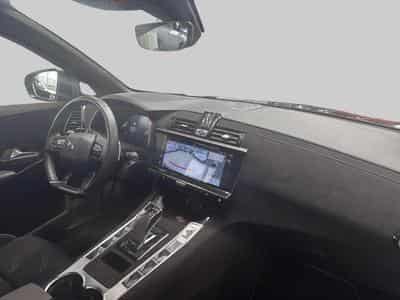 DS Automobiles DS7 E-Tense Performance Line + (2023) - Photo 9