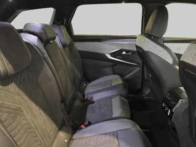 Peugeot 5008 III & e- GT (2025) - Photo 10