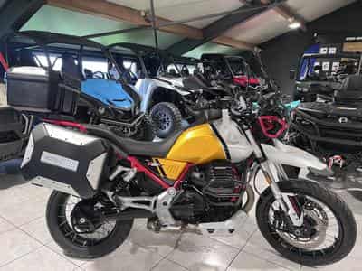 Moto Guzzi V85 TT Evocative Jaune (2022) - Photo 1