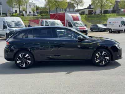 Opel Astra L Elegance (2022) - Photo 8