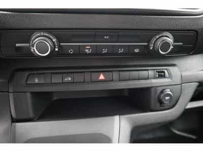 Opel Vivaro Van (2023) - Photo 14