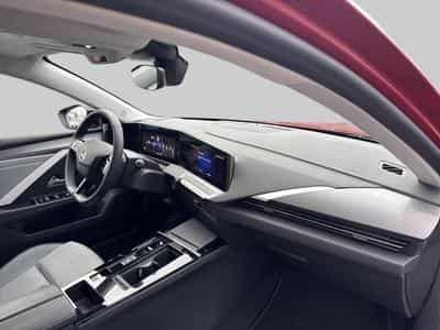 Opel Astra Elegance EAT8 (2023) - Photo 9