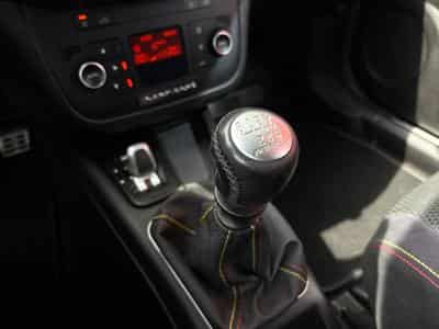 Abarth Punto Supersport 1.4 163CV TVA (2013) - Foto 12