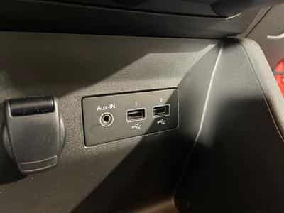 Renault Clio V 1.0 TCE 90 CORPORATE GPS CARPLAY (2021) - Foto 7