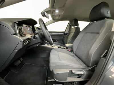 VW Golf Life+DSG+LED+DIGI+ (2024) - Foto 9