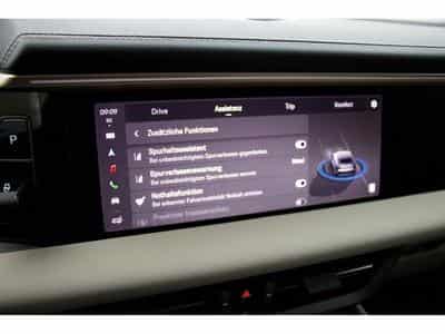 Porsche Macan Turbo (2025) - Photo 13