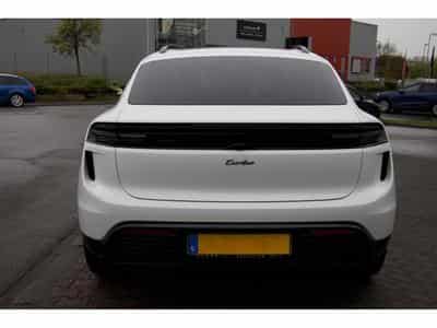 Porsche Macan Turbo (2025) - Photo 3