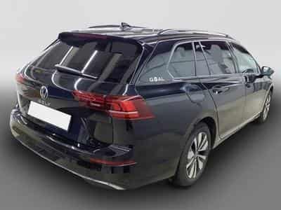 VW Golf (2025) - Photo 2