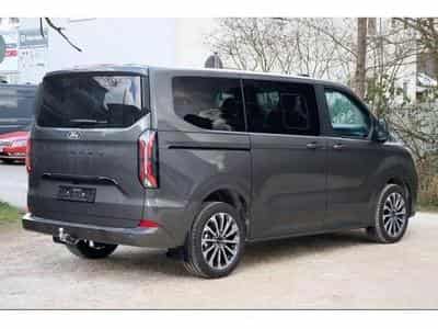 Ford Tourneo (2025) - Photo 10