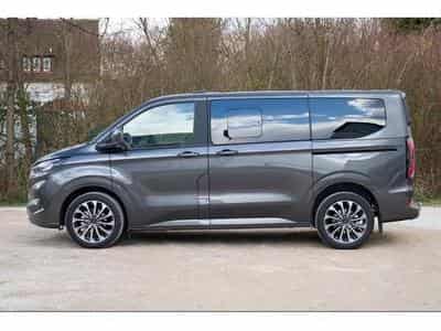 Ford Tourneo (2025) - Photo 15