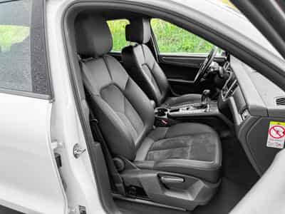 Porsche Macan Macan/Camera/18/Bi-Xenon/(PDLS)/Alcantara (2017) - Photo 11