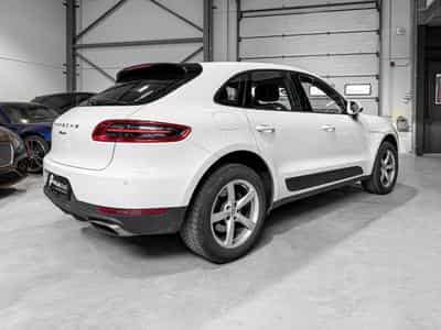 Porsche Macan Macan/Camera/18/Bi-Xenon/(PDLS)/Alcantara (2017) - Photo 12