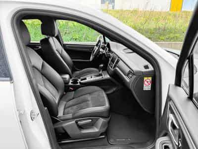 Porsche Macan Macan/Camera/18/Bi-Xenon/(PDLS)/Alcantara (2017) - Photo 14