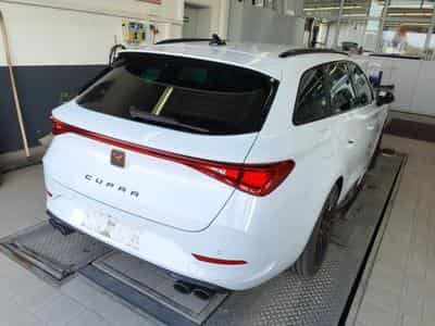 Cupra Leon VZ CUP ST 2.0 TSI 310CV **VSS ** CUIR ** CARBONE* (2024) - Photo 5