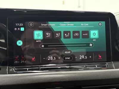 VW Golf GTD 2.0 TDI DSG7 200 CV *PANO* MATRIX * HARMAN * (2024) - Photo 13