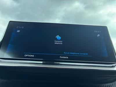 PEUGEOT 2008 1.2 PureTech 130ch S&S GT (2022) - Photo 10