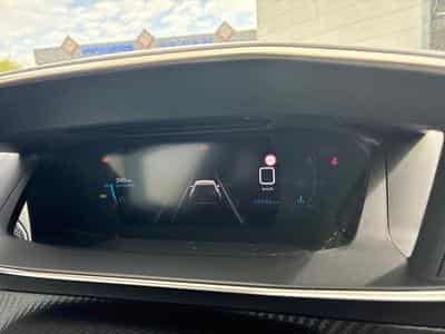 PEUGEOT 2008 1.2 PureTech 130ch S&S GT (2022) - Photo 3