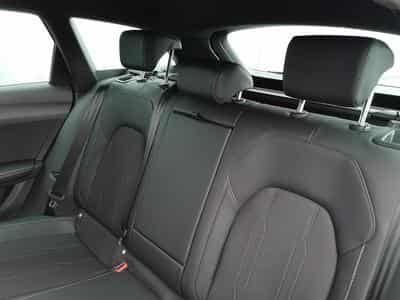 Cupra Leon 1.5 eTSI 110 kW (2026) - Photo 7