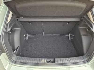 Skoda Fabia 1.0 TSI 95PS (2026) - Photo 9