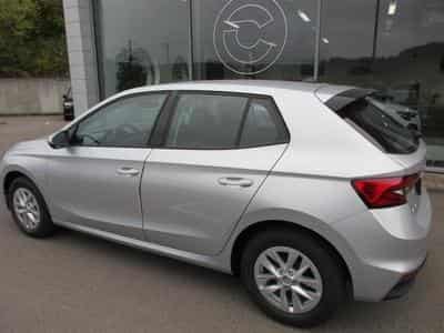 Skoda Fabia Selection 1.0 TSI (2024) - Foto 10