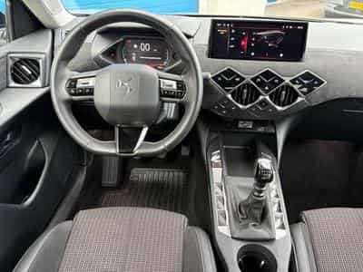 DS Automobiles DS3 1.2 PURETECH 100CH PERFORMANCE LINE (2024) - Photo 4