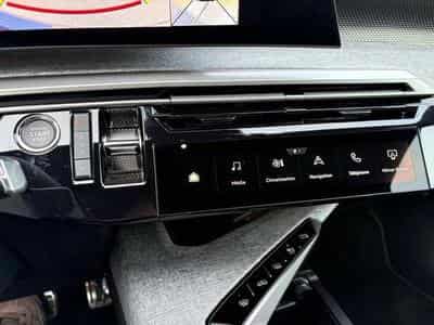 Peugeot 5008 5008 Hybrid 136 e-DSC6 GT (2025) - Photo 8