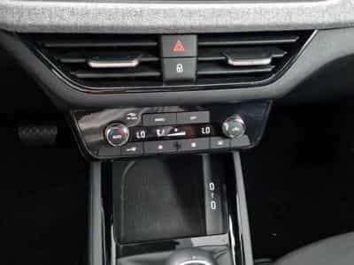 Skoda Scala -37% 1.0 TSI BVA 115cv +MIRRORLINK+CAM+LED+CLIM (2025) - Foto 12