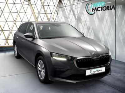 Skoda Scala -37% 1.0 TSI BVA 115cv +MIRRORLINK+CAM+LED+CLIM (2025) - Foto 2