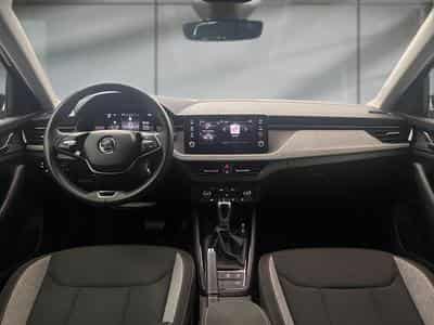 Skoda Scala -37% 1.0 TSI BVA 115cv +MIRRORLINK+CAM+LED+CLIM (2025) - Foto 6