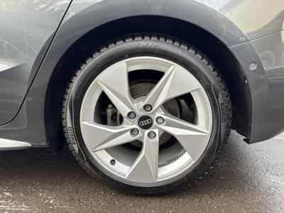 Audi A3 SPORTBACK 35 TFSI S-LINE S-TRONIC (2023) - Photo 15