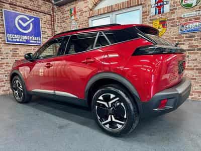 Peugeot 2008 2008 1.2 101cv ALLURE  Navi/camera/Jalu 17 (2024) - Foto 2