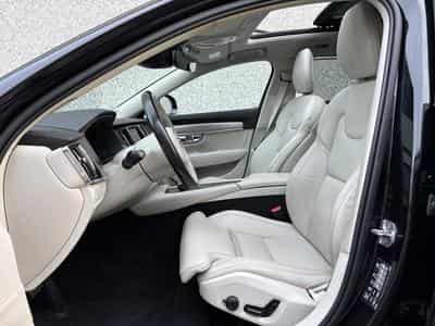 Volvo V90 Pro AWD/PANO/19/360/HUP.D/VOLL (2020) - Photo 8