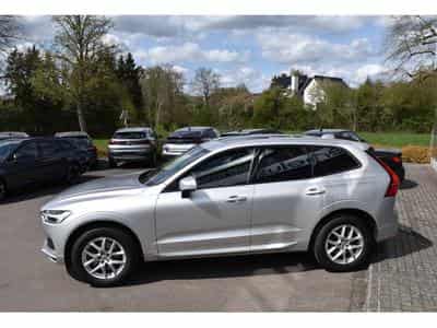 Volvo XC60 2.0 T5 Momentum Geartronic MEMO PANO BLIS CAM360 1° MAIN (2019) - Foto 3