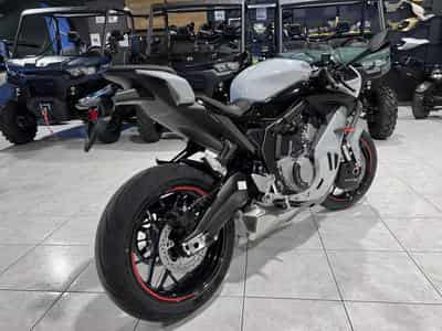 CF Moto 675 SR-R (2026) - Photo 3