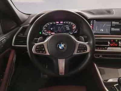 BMW X6 M50i (2023) - Foto 10