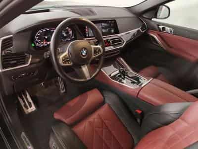 BMW X6 M50i (2023) - Foto 12